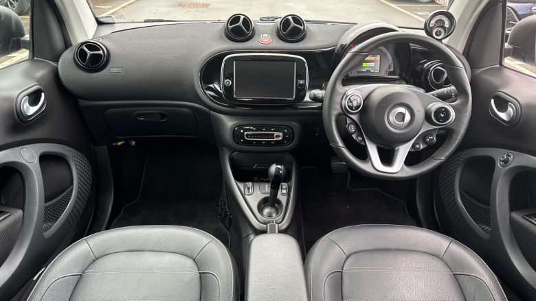 Smart EQ fortwo coupe 60kW EQ Exclusive 17kWh 2dr Auto [22kWCh] Electric Coupe